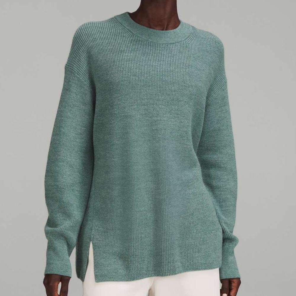Lululemon Sweater Merino Wool Blend Size 6 Teal Green Color Crewneck Pullover
